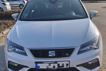 Seat Leon 106.375 km 15.500 &euro; Bad Salzuflen 32108