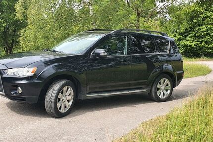 Mitsubishi Outlander 138.000 km 9.099 &euro; München-Feldmoching 80995