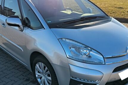 Citroen C4 Picasso 300.000 km 1.699 &euro; Sangerhausen 06526