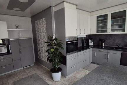 Wohnung Wertheim Reinhardshof - 4 Zimmer, 120 m&sup2;, 285.000&euro; | Angebot:25430813