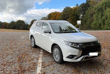 Mitsubishi Plug-in Hybrid Outlander 94.120 km 18.300 € Affing 86444