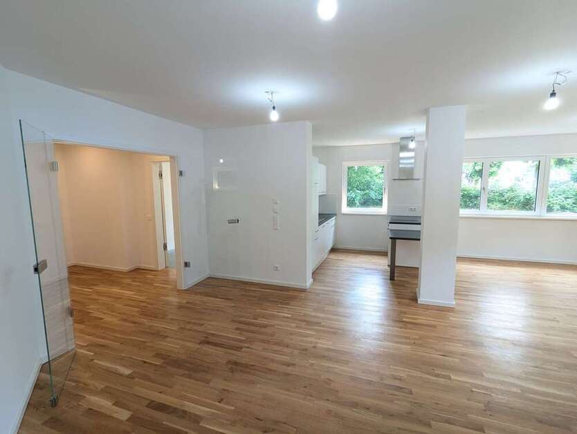 Bezugsfreie 2-Zimmer-StadtWohnung in zentraler Lage – modern & komfortabel wohnen
