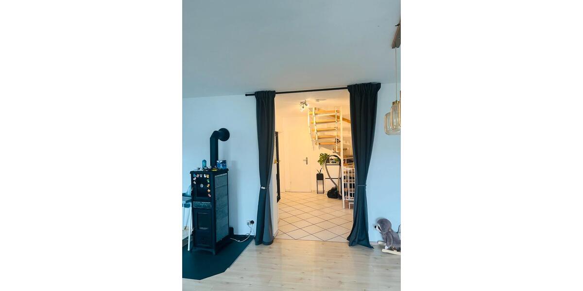 Maisonettenwohnung Höhenkirchen-Siegertsbrunn Siegertsbrunn - 4.5 Zimmer, 100 m&sup2;, 1.500&euro; | Angebot:26291895