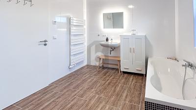 GEMÜTLICHES ZUHAUSE FÜR PAARE & FAMILIEN - Doppelhaushälfte Ringe | Angebot:26988206