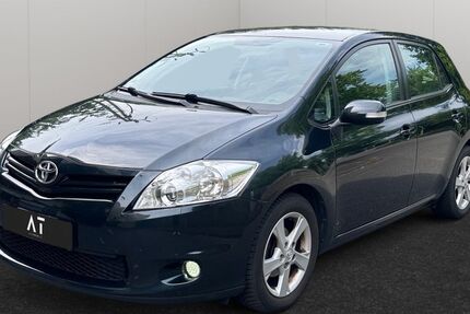 Toyota Auris 119.857 km 5.990 &euro; Frankfurt am Main 65933