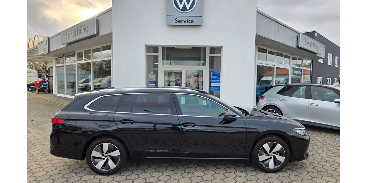 VW Passat Variant 24.780 km 34.990 &euro; Königsbrück 01936