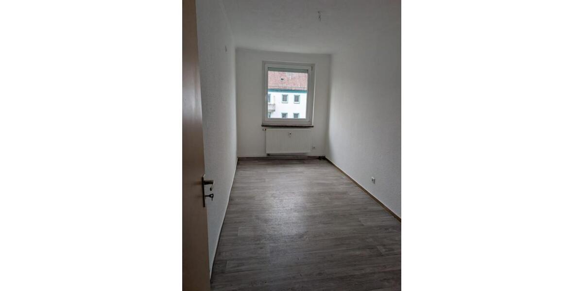 Etagenwohnung Schleife - 4 Zimmer, 68 m&sup2;, 380&euro; | Angebot:25079488