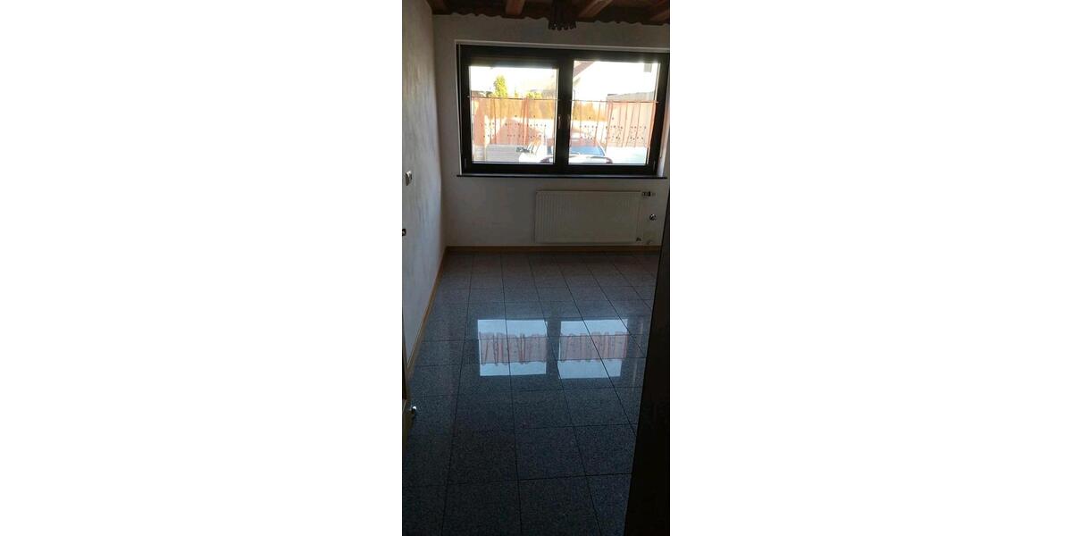 Erdgeschoßwohnung Künzell - 1 Zimmer, 40 m&sup2;, 550&euro; | Angebot:26581610