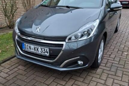 Peugeot 208 20.000 km 8.400 &euro; Langenfeld 40764