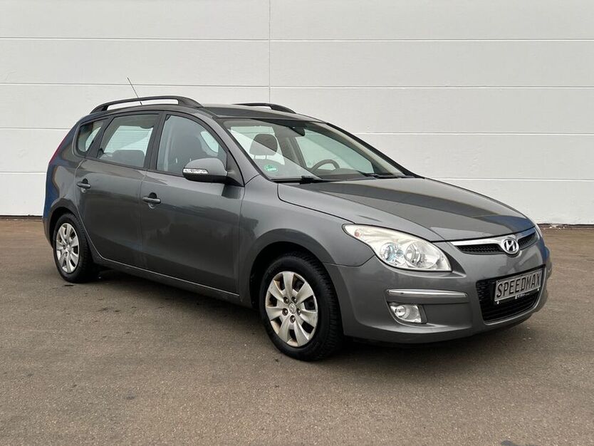 i30