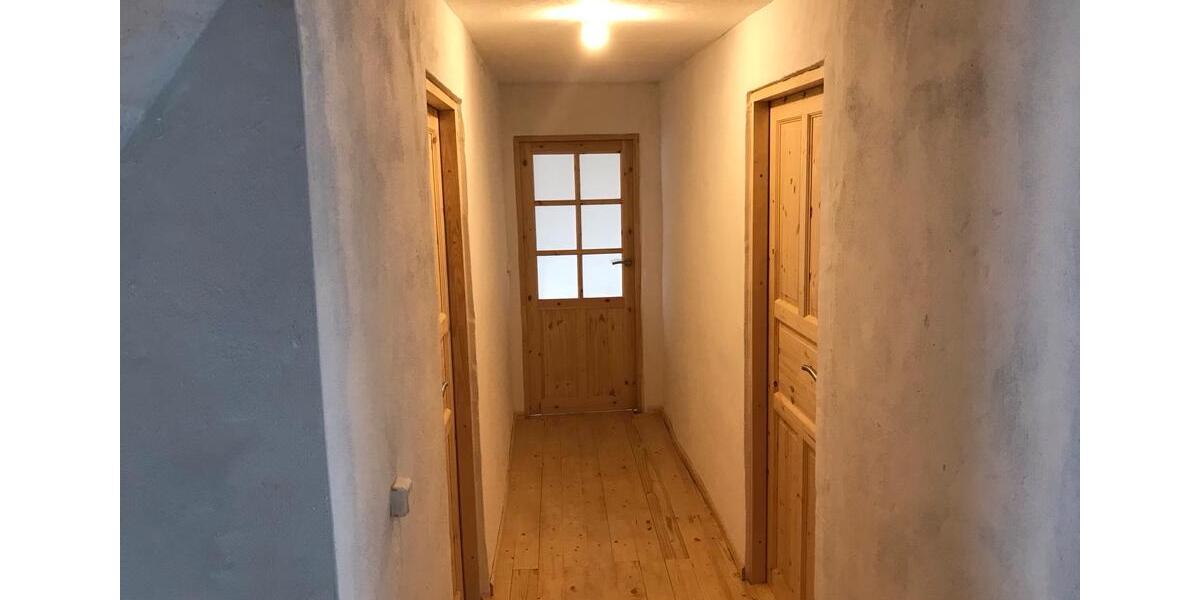 Einfamilienhaus Meißen - 8 Zimmer, 200 m&sup2;, 1.250&euro; | Angebot:25522926