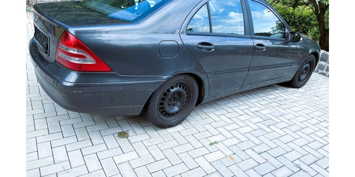 Mercedes-Benz C 270 310.000 km 1.600 &euro; Lößnitz 08294
