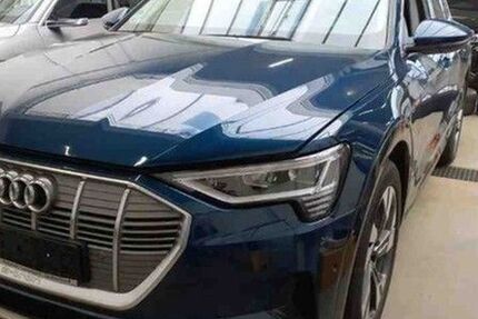 Audi e-tron 43.386 km 26.900 &euro; Bad Essen 49152