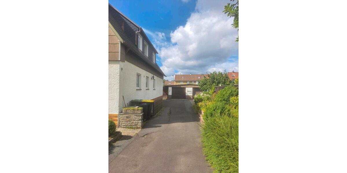 Einfamilienhaus Marktredwitz - 8 Zimmer, 160 m&sup2;, 295.000&euro; | Angebot:27263542
