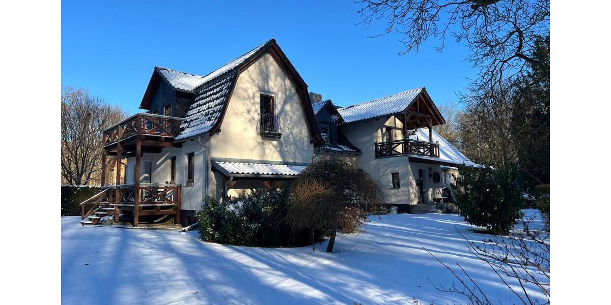 Wassertraum Bindow - Zweifamilienhaus auf großem Wassergrundstück 10 zimmer