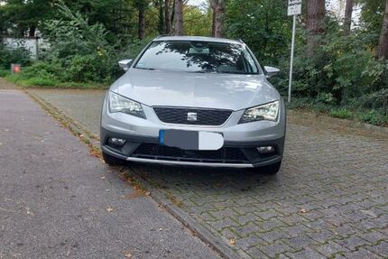 Seat Leon 97.000 km 15.800 € Gersthofen 86368