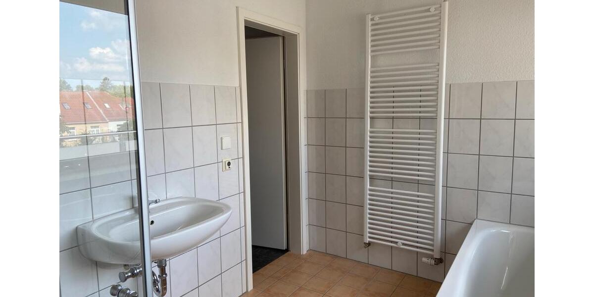 Maisonettenwohnung Bremen Schwachhausen - 4 Zimmer, 140 m&sup2;, 1.680&euro; | Angebot:26294999