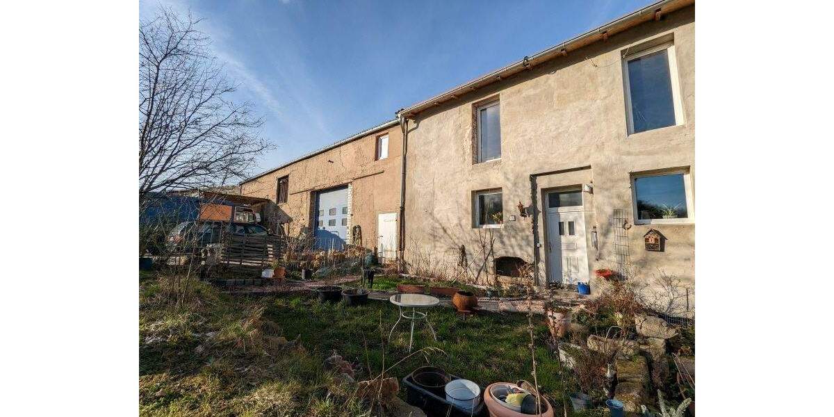 Einfamilienhaus Müglitztal Falkenhain - 8 Zimmer, 367 m&sup2;, 330.000&euro; | Angebot:24453440