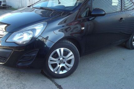 Opel Corsa 53.400 km 5.799 &euro; Berlin 12277
