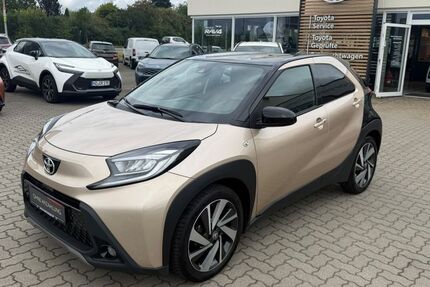 Toyota Aygo (X) 30.500 km 16.450 &euro; Halberstadt 38820