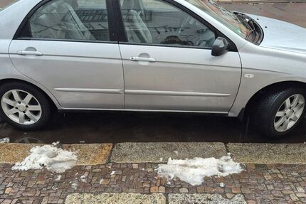 Kia Cerato 35.630 km 2.999 &euro; Leipzig 04277