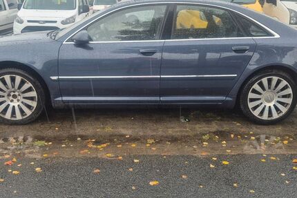 Audi A8 323.175 km 4.900 &euro; Achim 28832