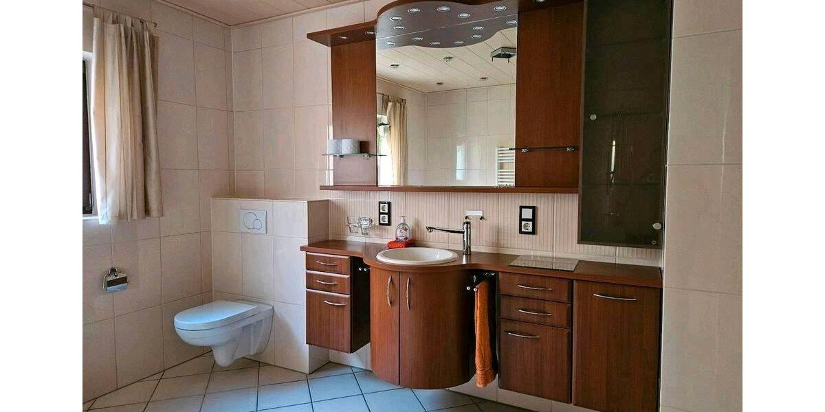 Erdgeschoßwohnung Adenau - 2 Zimmer, 125 m&sup2;, 940&euro; | Angebot:26325916