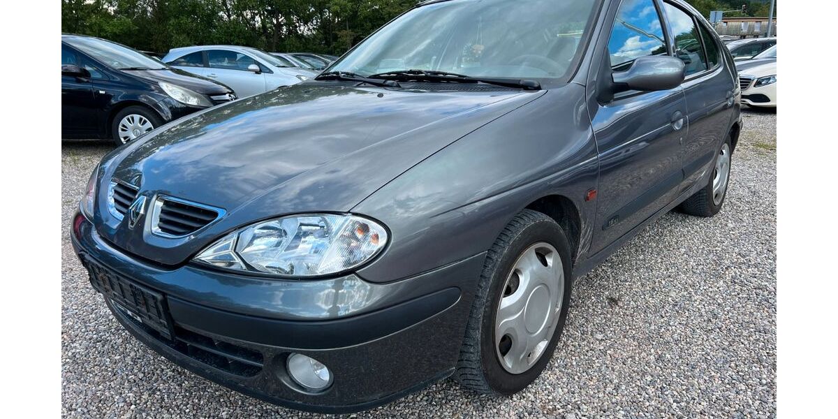 Renault Megane 148.000 km 1.500 &euro; Freiburg im Breisgau 79108