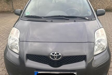 Toyota Yaris 132.622 km 2.790 &euro; karlstadt 97753
