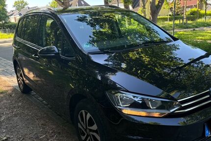 VW Touran 169.321 km 17.800 &euro; Bremen 28355