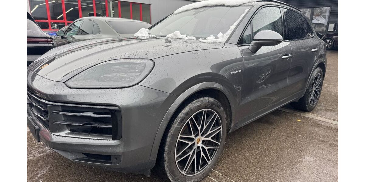 Porsche Cayenne 41.000 km 95.000 &euro; Rietheim-Weilheim 78604