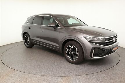 VW Touareg 48.090 km 56.440 &euro; Garching 85748