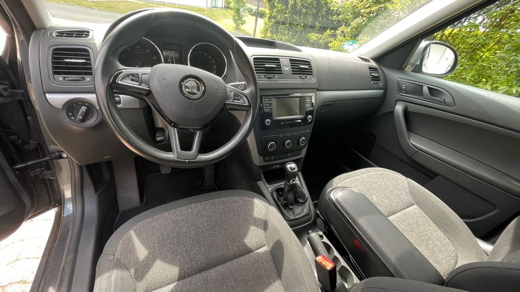 Skoda Yeti 166.000 km 7.499 &euro; Bielefeld 33647
