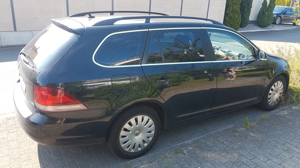 VW Golf 247.000 km 2.900 &euro; Halle 06116