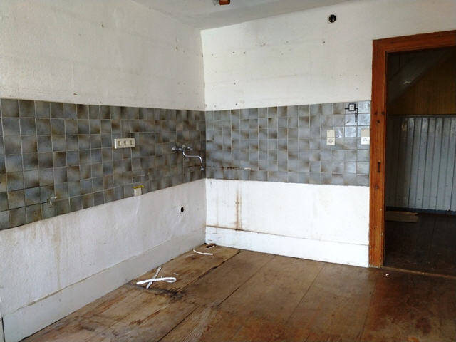 Mehrfamilienhaus, Wohnhaus Weikersheim Elpersheim - 1 Zimmer, 348 m&sup2;, 215.000&euro; | Angebot:25771347