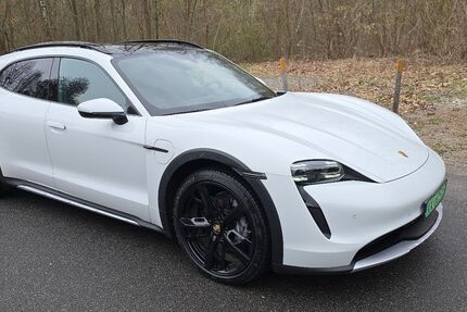 Porsche Taycan 53.000 km 57.000 &euro; Kraków 31-35