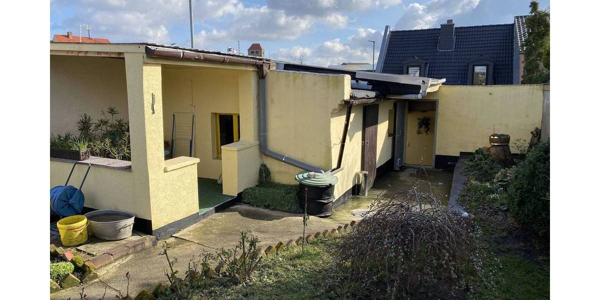 Reihenendhaus Bernburg - 3 Zimmer, 110 m&sup2;, 120.000&euro; | Angebot:26105448