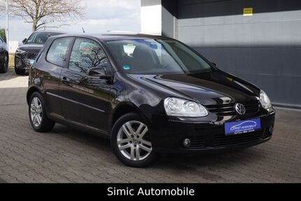 VW Golf 140.000 km 2.999 &euro; Owen 73277