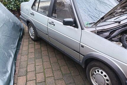 VW Jetta 74.941 km 5.250 &euro; Duisburg 47169