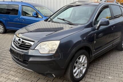 Opel Antara 197.602 km 2.990 € München 81243