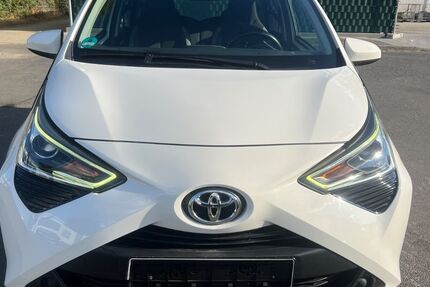 Toyota Aygo (X) 100.345 km 6.500 &euro; Offenbach am Main 63069
