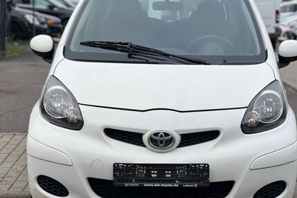 Toyota Aygo (X) 80.803 km 3.490 &euro; Wildau 15745