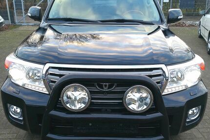 Toyota Land Cruiser 225.000 km 55.700 &euro; Neddemin 17039