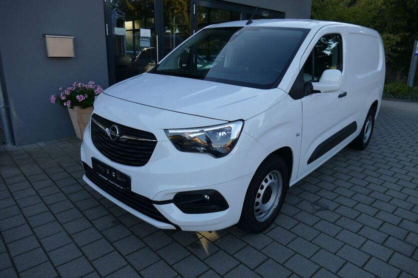 Opel Combo 138.800 km 14.990 € Stamsried 93491