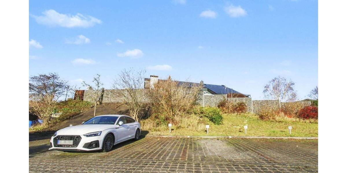 Etagenwohnung Radeberg - 2 Zimmer, 65 m&sup2;, 120.000&euro; | Angebot:26204590