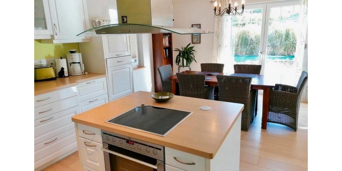 Einfamilienhaus Rastow - 6 Zimmer, 180 m&sup2;, 2.000&euro; | Angebot:25641665