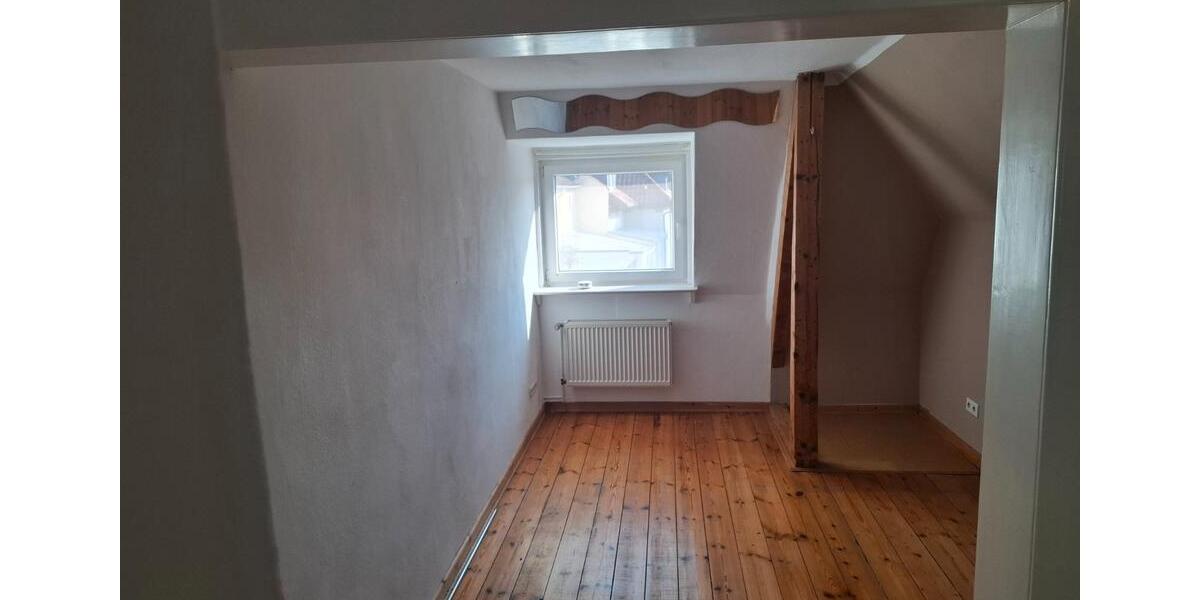 Dachgeschoßwohnung Hannover Döhren-Wülfel - 3 Zimmer, 77 m&sup2;, 328.000&euro; | Angebot:26457914