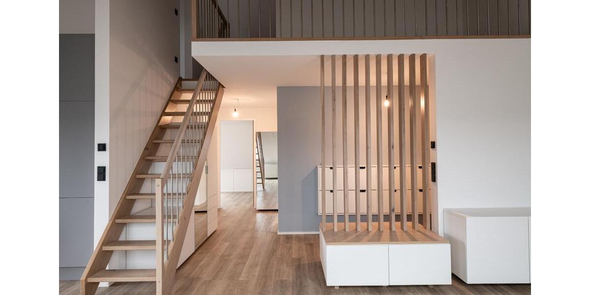 Dachgeschoßwohnung Friedberg - 3 Zimmer, 95 m&sup2;, 1.320&euro; | Angebot:25137744