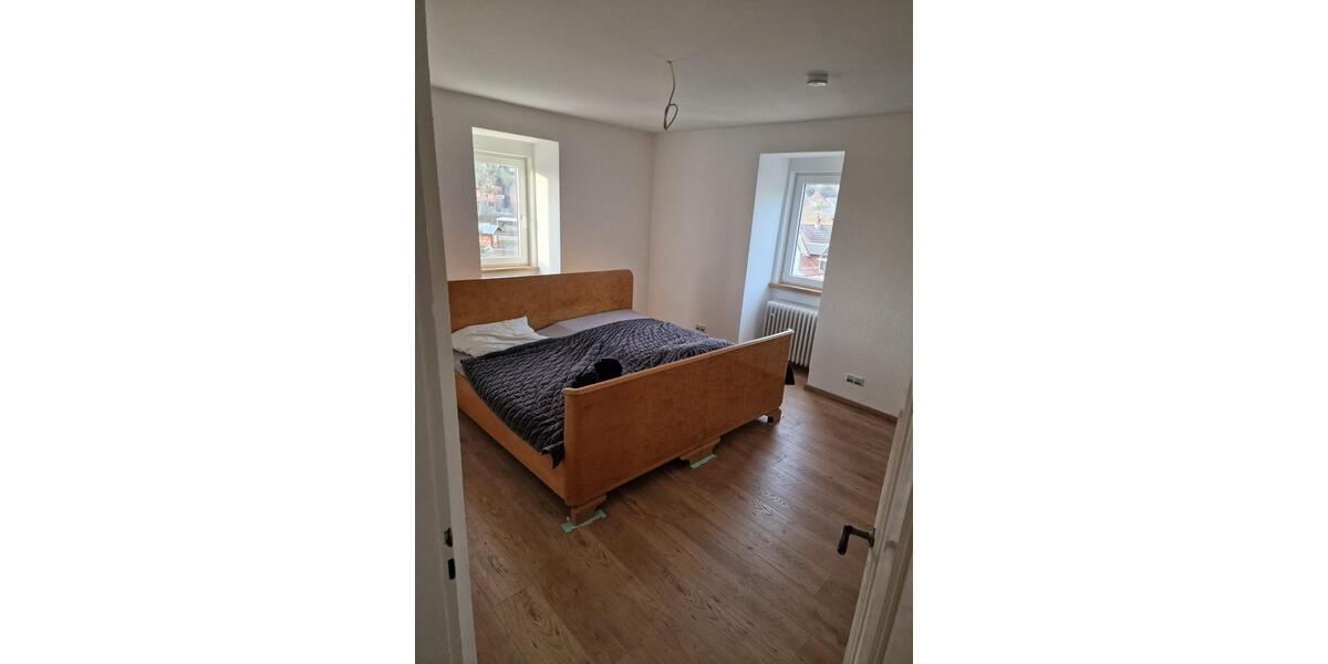 100 m² 4ZKB - Erstbezug nach Kernsanierung direkt in Schotten 4 zimmer