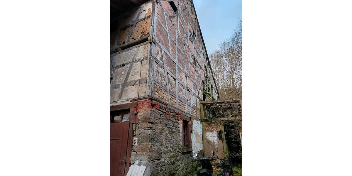 Doppelhaushälfte Hardheim - 4 Zimmer, 90 m&sup2;, 110.000&euro; | Angebot:25839631